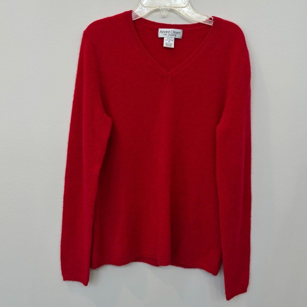 Andre Oliver Pure 2 Ply Cashmere Woman’s Red V-Neck Sweater Size M Flaws